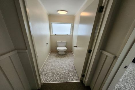 Photo of property in 56 Percy Road, Papamoa Beach, Papamoa, 3118