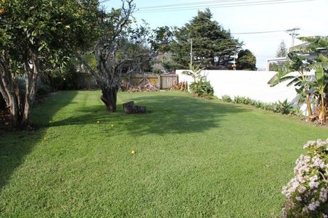 Photo of property in 8-10 Harris Road, Mount Wellington, Auckland, 1051