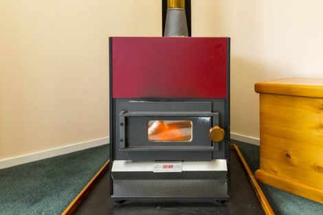 Photo of property in 20a Norana Road, Maoribank, Upper Hutt, 5018