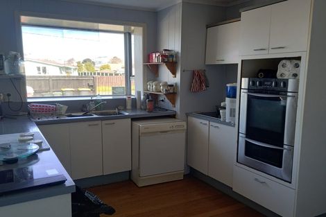 Photo of property in 33 Merrington Crescent, Aranui, Christchurch, 8061