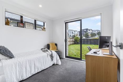 Photo of property in 9 Tawatawa Street, Long Bay, Auckland, 0630
