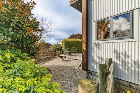 Photo of property in 2 Kanuka Way, Ohakune, 4625