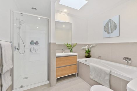 Photo of property in 7 O'meara Street, Swanson, Auckland, 0614