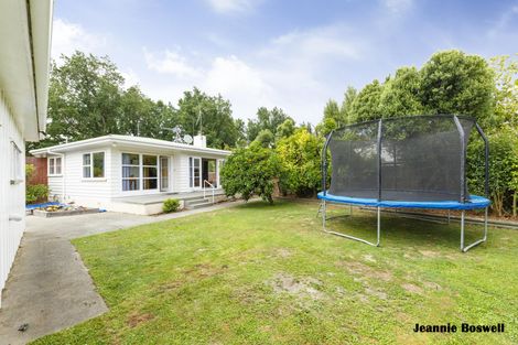 Photo of property in 43 Elmira Avenue, Hokowhitu, Palmerston North, 4410