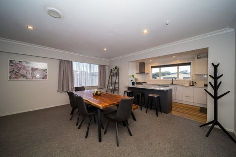 Photo of property in 36 Cameron Street, Hawera, 4610