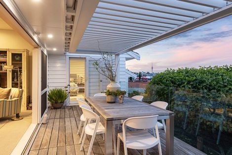 Photo of property in 2 Seaview Road, Remuera, Auckland, 1050