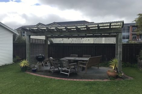 Photo of property in 22 North Street, Petone, Lower Hutt, 5012