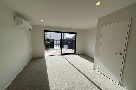 Photo of property in 22b Lancaster Road, Beach Haven, Auckland, 0626