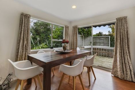 Photo of property in 79 Gledstane Road, Stanmore Bay, Whangaparaoa, 0932