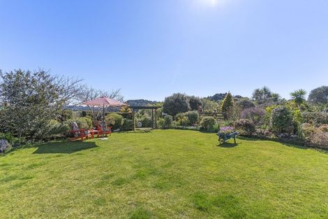 Photo of property in 35 Polo Lane, Whitford, Manurewa, 2576