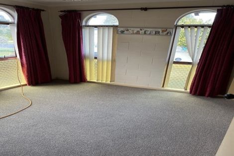 Photo of property in 3 Stuart Street, Levin, 5510