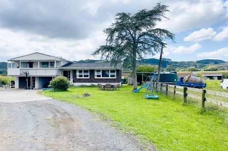 Photo of property in 27 Cossey Road, Drury, 2577