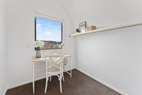 Photo of property in Fernhill Flats, 5/324 The Terrace, Te Aro, Wellington, 6011