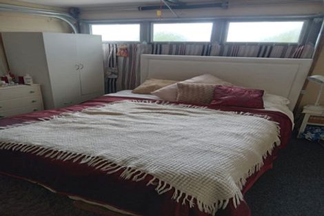 Photo of property in 1/3 Sydney Street, Hauraki, Auckland, 0622