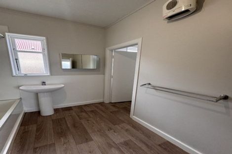 Photo of property in 26 Monorgan Road, Strathmore Park, Wellington, 6022