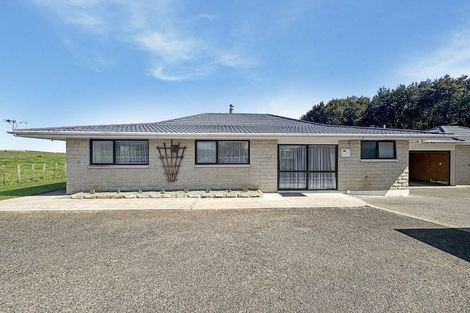Photo of property in 32 Laward Road, Shannon, Palmerston North, 4474