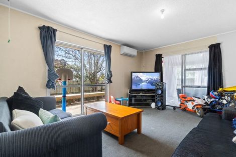 Photo of property in 1/20 Burundi Avenue, Clendon Park, Auckland, 2103
