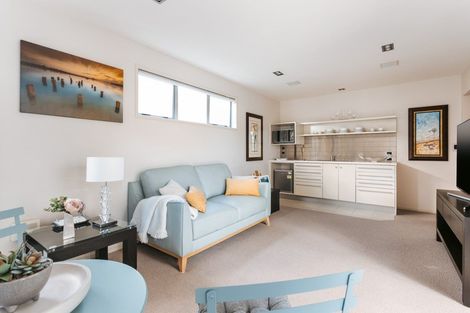 Photo of property in 1026b Papamoa Beach Road, Papamoa Beach, Papamoa, 3118