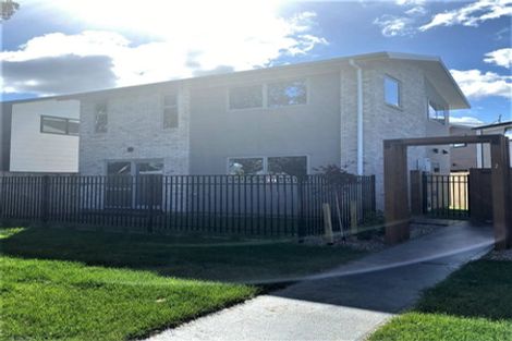 Photo of property in 2 Collingwood Street, Waterloo, Lower Hutt, 5011