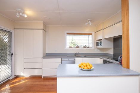 Photo of property in 16 Antonio Street, Stratford, 4332