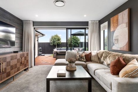 Photo of property in 19 Glengael Drive, Halswell, Christchurch, 8025