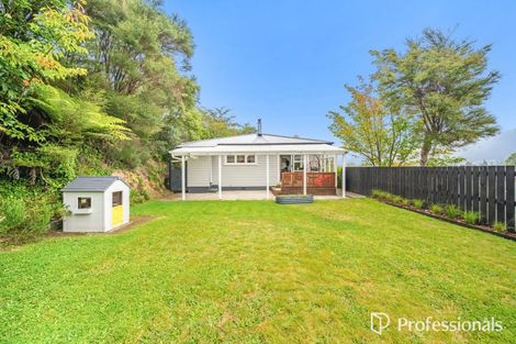 Photo of property in 11 Morrison Grove, Stokes Valley, Lower Hutt, 5019