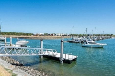 Photo of property in 370 One Tree Point Road, One Tree Point, 0118