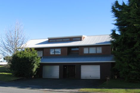 Photo of property in 40 Lachlan Drive, Dinsdale, Hamilton, 3204