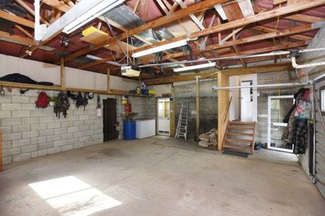 Photo of property in 431 Great North Road, Winton, 9720