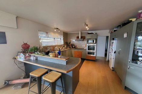 Photo of property in 154 Everglade Drive, Totara Heights, Auckland, 2105