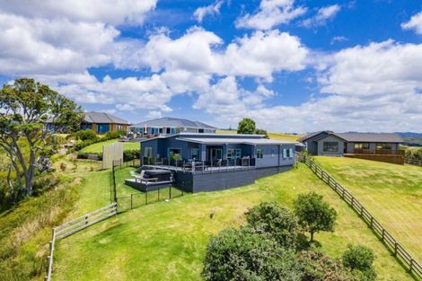 Photo of property in 11 Seascape Crescent, Waipu, 0582