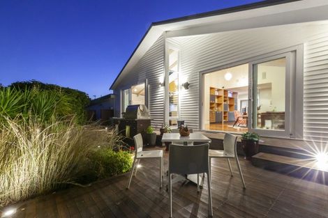Photo of property in 12-14 Douglas Street, Paraparaumu Beach, Paraparaumu, 5032