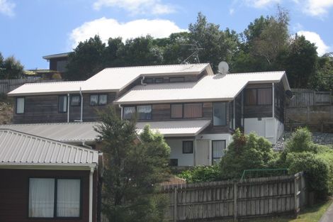Photo of property in 2/23 Witheford Drive, Bayview, Auckland, 0629