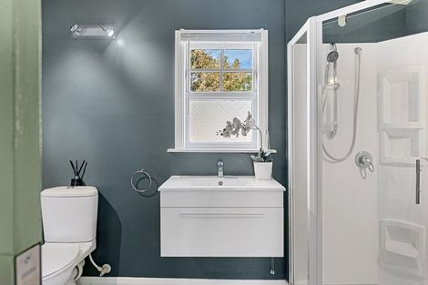 Photo of property in 55 Batten Grove, The Pines Beach, 7630