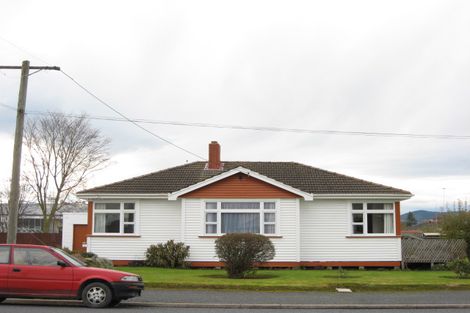 Photo of property in 6 Ossian Street, Milton, 9220