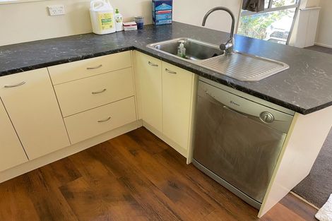 Photo of property in 48 Ruahine Street, Paraparaumu, 5032