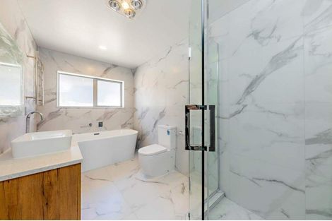 Photo of property in 24 Urney Drive, Flat Bush, Auckland, 2019