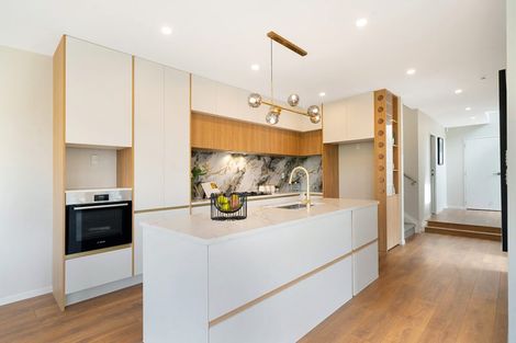 Photo of property in 46a Queenstown Road, Onehunga, Auckland, 1061