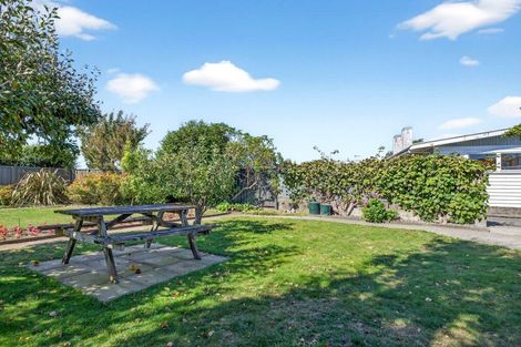 Photo of property in 30 Victoria Street, Carterton, 5713