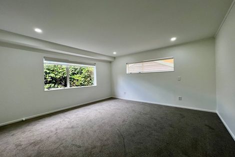 Photo of property in 1/9 Dana Place, Somerville, Auckland, 2014
