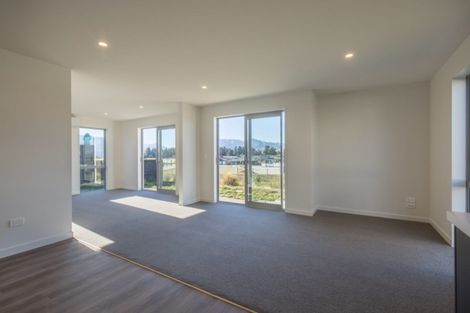 Photo of property in 13 Rocklands Court, Wanaka, 9305