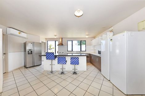 Photo of property in 160 Peverel Street, Riccarton, Christchurch, 8041