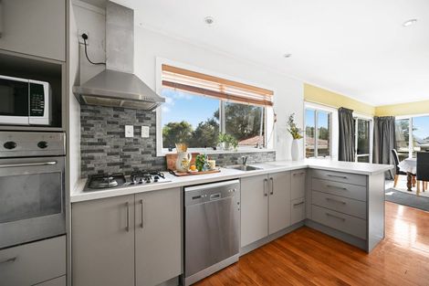 Photo of property in 8 Clark Place, Hillcrest, Hamilton, 3216