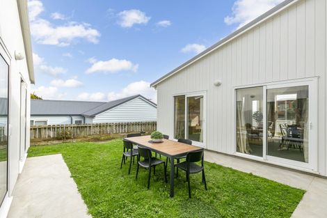 Photo of property in 56 Cedarwood Street, Woodridge, Wellington, 6037