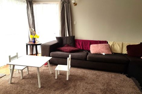 Photo of property in 18 Normandy Place, Henderson, Auckland, 0610