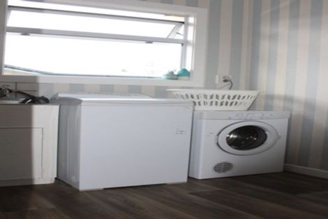 Photo of property in 9 Fastnet Street, Alexandra, 9320