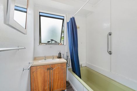 Photo of property in 52b Pohutukawa Drive, Owhata, Rotorua, 3010