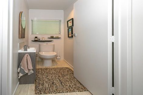 Photo of property in 5 Hillside Lane, Tairua, 3508