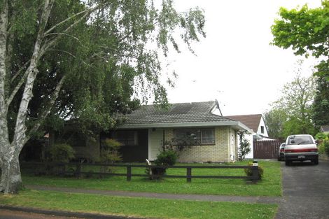 Photo of property in 3a Kindergarten Drive, Conifer Grove, Takanini, 2112