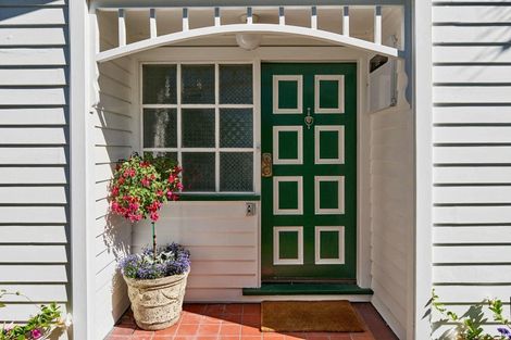 Photo of property in 107 Oroua Street, Eastbourne, Lower Hutt, 5013